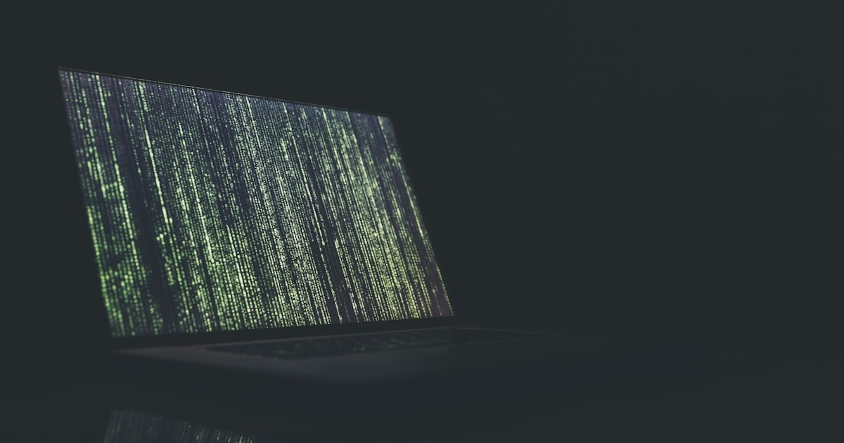 Cyberangriffe auf Schulen: Phishing erkennen — was Schulträger jetzt tun müssen